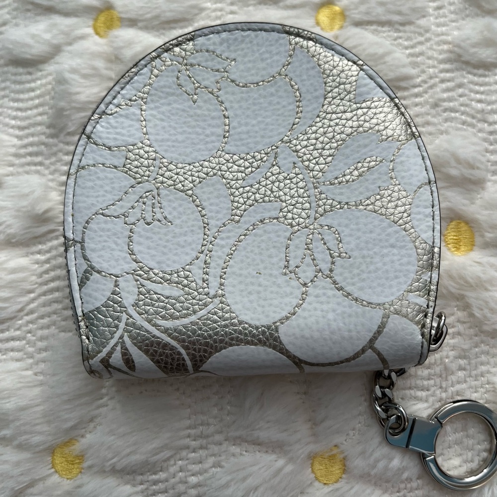 Kate Spade Metallic Silver Floral Pouch/Wallet. Measures 4x4 - Picture 3 of 6